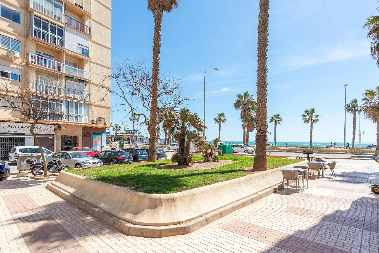 Apartamento Sunny Harbor House Málaga Habitación en casa particular
